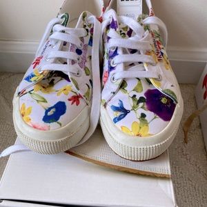 Superga 6.5 pansy print sneaker